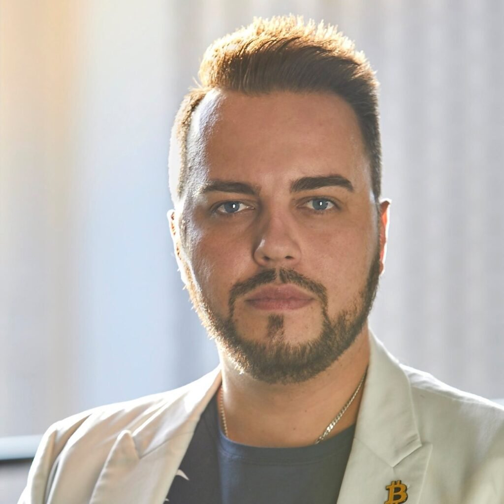 Miguel Francis-Snatiago