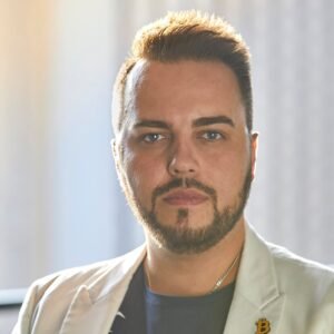 Miguel Francis-Snatiago